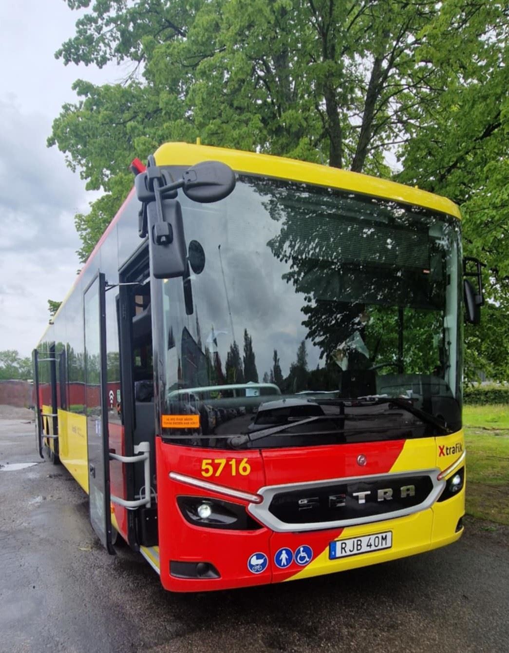 Framsida SETRA-buss